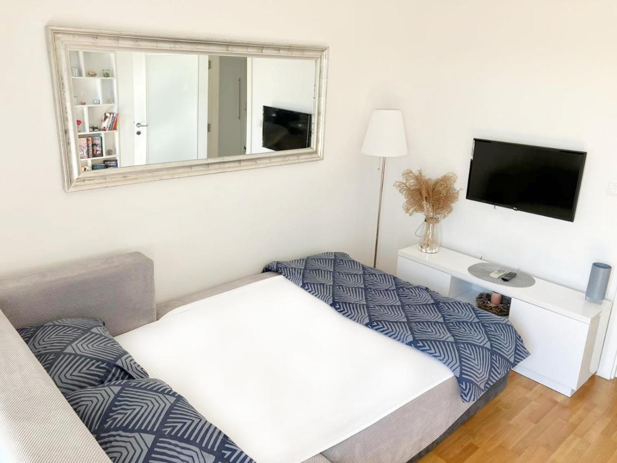 Cozy Nest Savada Appartement Belgrado Buitenkant foto